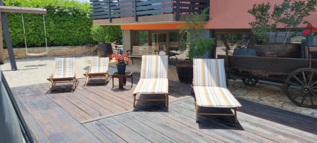 Apartmani Karoca 3 Пула Экстерьер фото